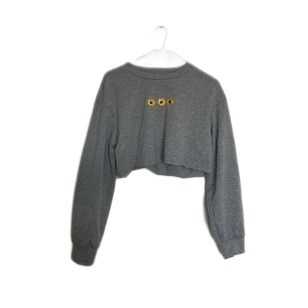 SHEIN Gray Graphic Sunflower/Daisy Crop Sweatshirt